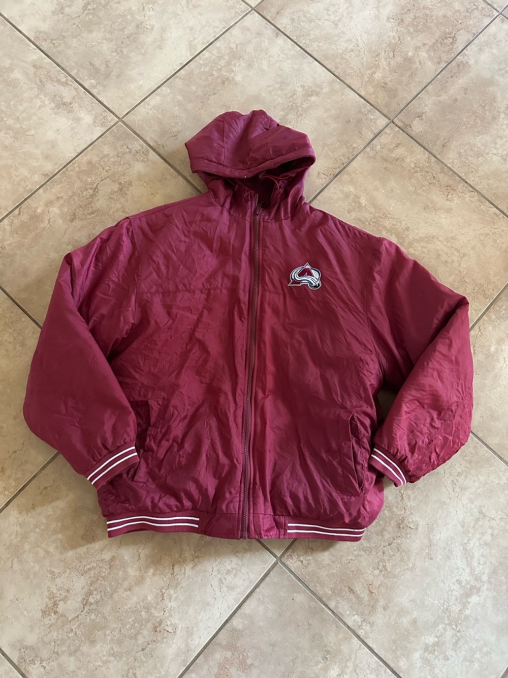 ⭐️VINTAGE ⭐️ Colorado Avalanche Hooded Puffer Jacket - Burgundy size Large Men’s